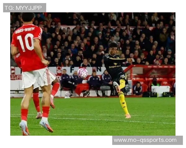 曼联1月转会新动向:锁定四大目标,强势补强中后场 曼联1月转会新动向:锁定四大目标,强势补强中后场