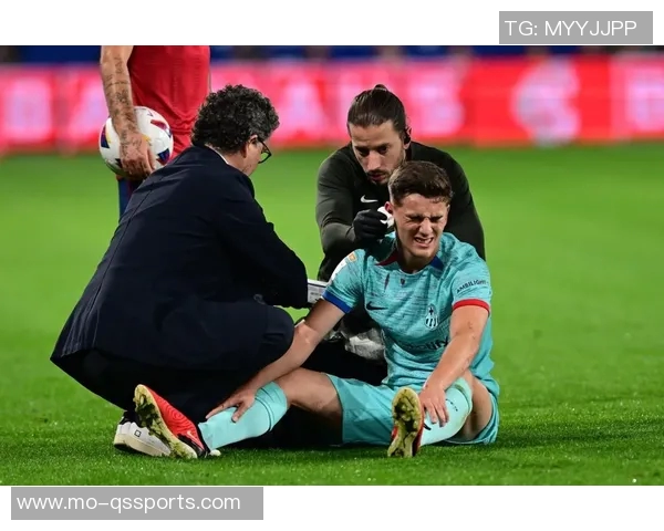 巴萨跟队:加维对受伤感到沮丧,他的首要任务是避免手术 巴萨跟队:加维对受伤感到沮丧,他的首要任务是避免手术