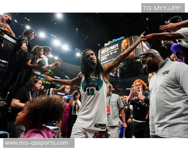 锡安成探花！美媒重排19年选秀，落选秀逆袭到第六，状元引发争议